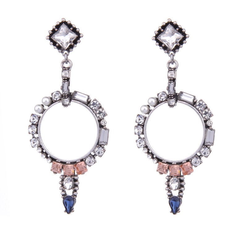 Antique fashion earring