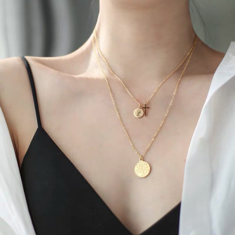 Fashion Metal pendant