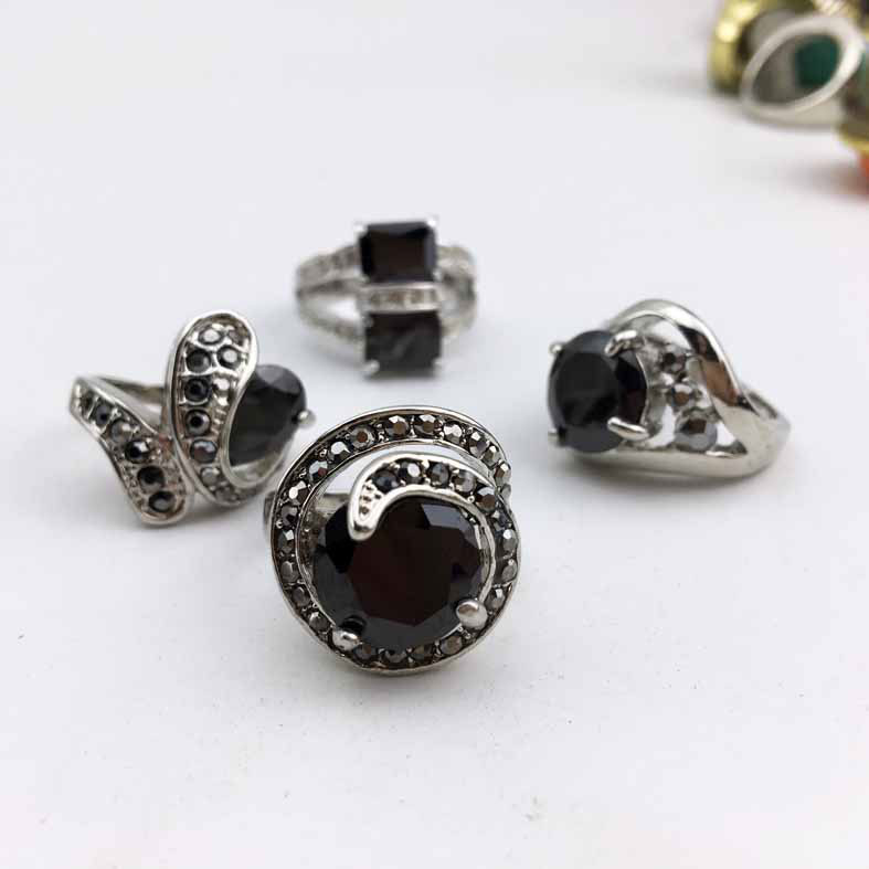 Unique Black stone Ring